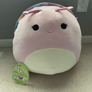 “Silvia” the snail sqwishmellow